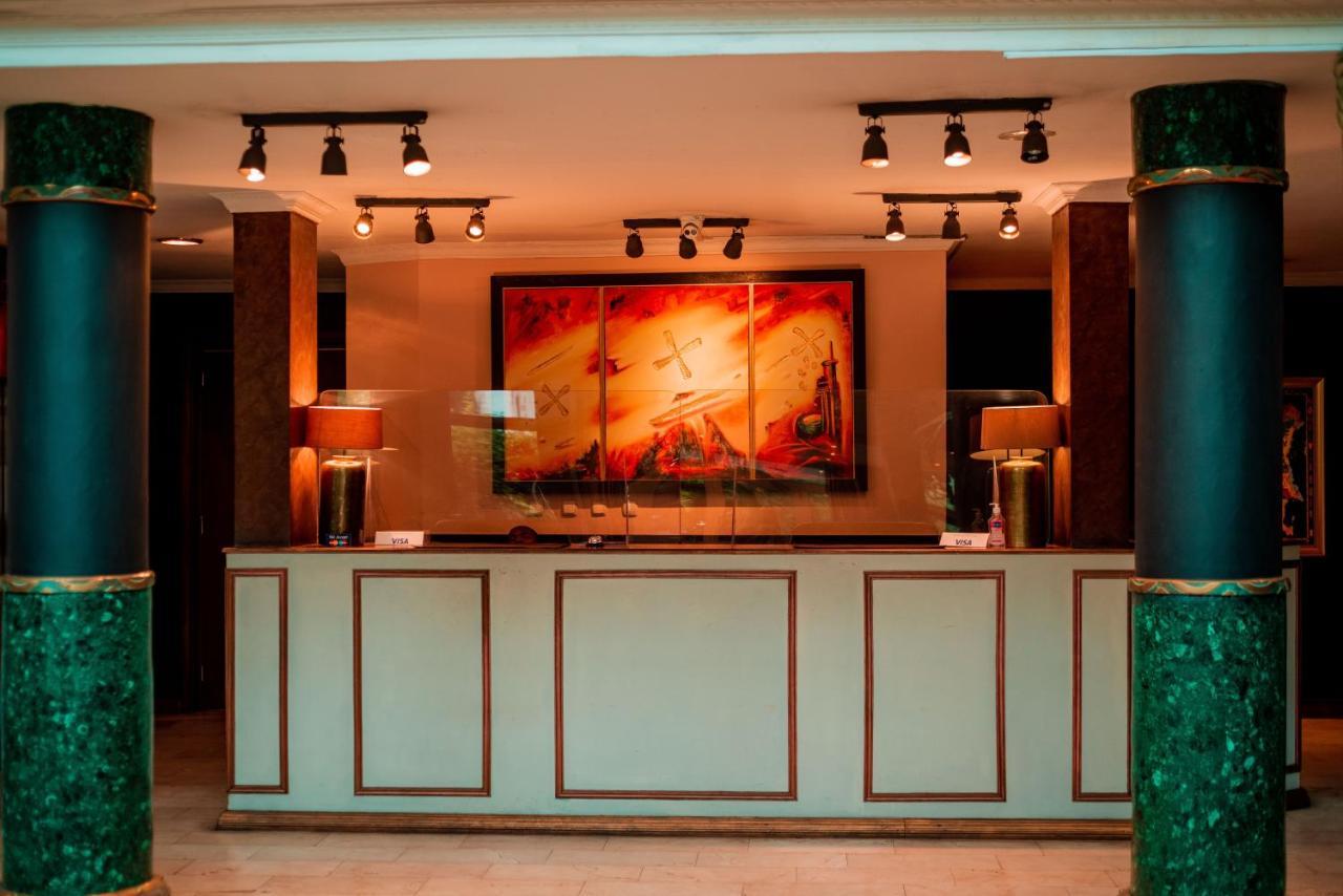 Sultani Hotel Kinshasa Extérieur photo